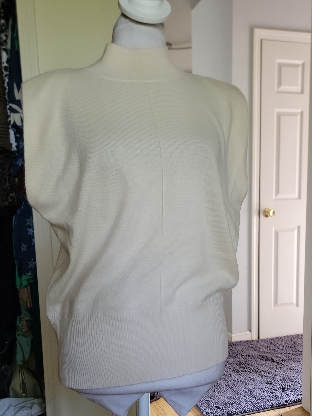 Banana Republic 100% Cashmere Cream Mock Neck Women's Sweater Vest